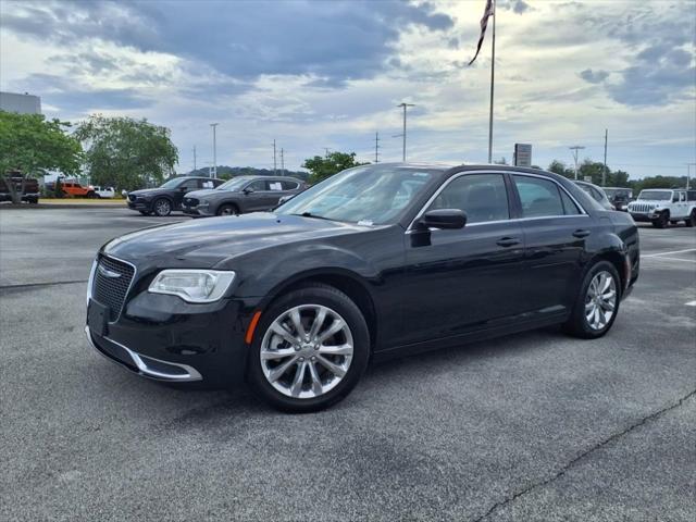 2022 Chrysler 300 Touring AWD