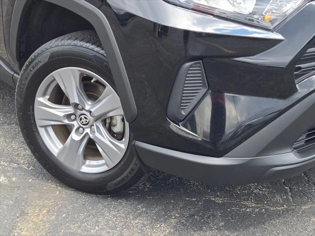 2022 Toyota RAV4 Hybrid LE