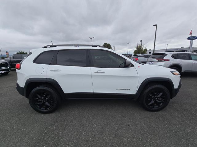 2017 Jeep Cherokee Trailhawk L Plus 4x4 2017 Jeep Cherokee Trailhawk L Plus 4x4