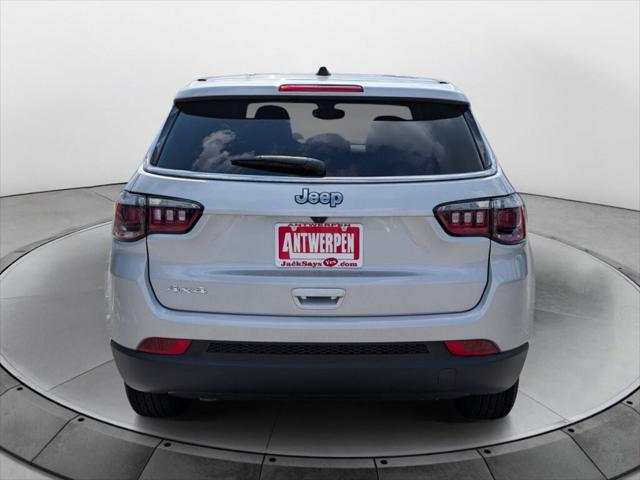 2025 Jeep Compass COMPASS SPORT 4X4