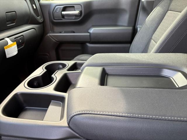 2025 Chevrolet Silverado 1500 4WD Crew Cab Short Bed Custom