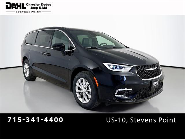 2025 Chrysler Pacifica PACIFICA SELECT AWD