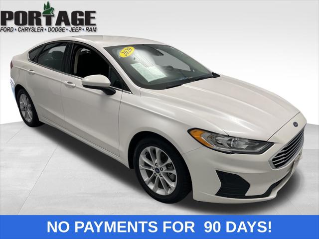 2020 Ford Fusion SE