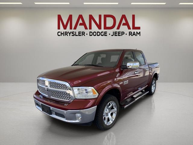 2017 RAM 1500 Laramie Crew Cab 4x4 57 Box
