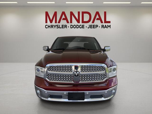 2017 RAM 1500 Laramie Crew Cab 4x4 57 Box