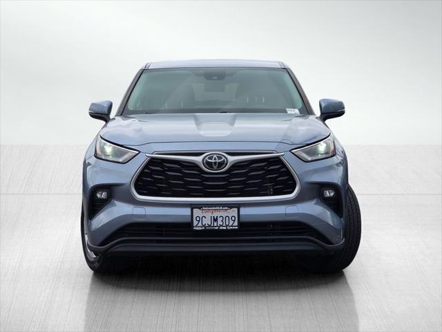 2022 Toyota Highlander LE