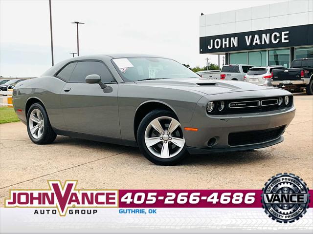 2017 Dodge Challenger SXT