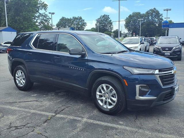 2022 Chevrolet Traverse AWD LS