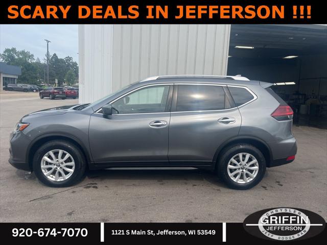 2018 Nissan Rogue SV 2018 Nissan Rogue SV