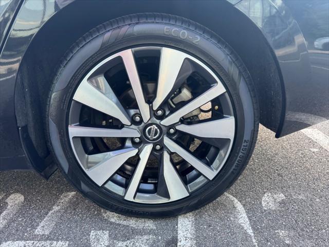 2021 Nissan Sentra SV Xtronic CVT
