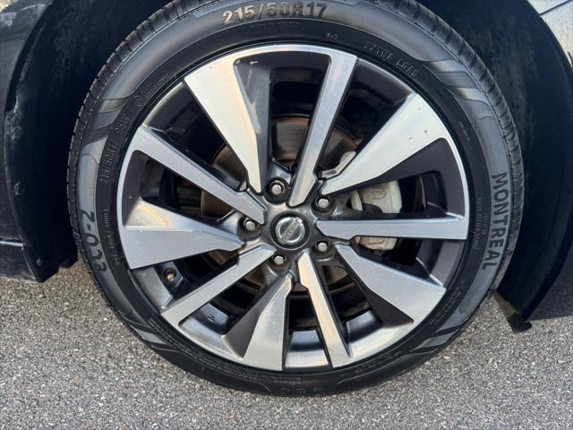 2021 Nissan Sentra SV Xtronic CVT