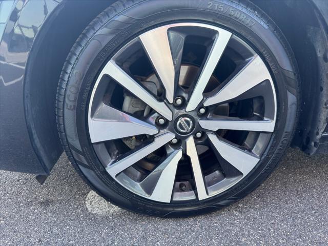 2021 Nissan Sentra SV Xtronic CVT