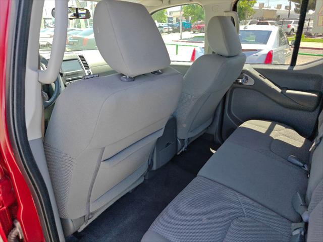 2021 Nissan Frontier Crew Cab SV 4x2
