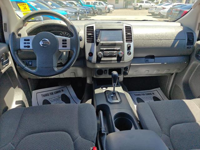 2021 Nissan Frontier Crew Cab SV 4x2