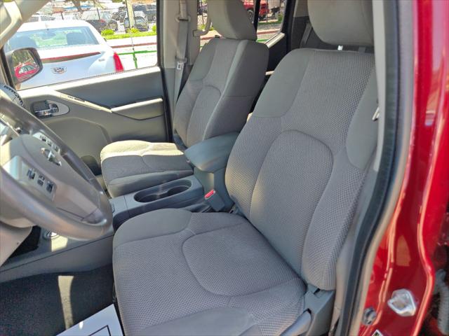 2021 Nissan Frontier Crew Cab SV 4x2