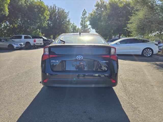 2022 Toyota Prius LE