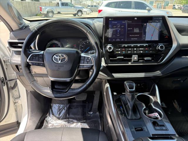 2021 Toyota Highlander Hybrid Platinum