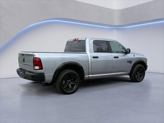 2024 Ram 1500 Classic Warlock Crew Cab 4x2 5'7" Box