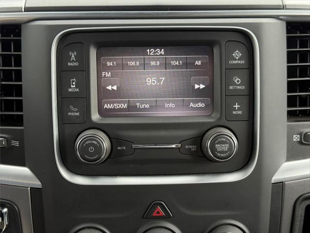 2024 Ram 1500 Classic Warlock Crew Cab 4x2 5'7" Box