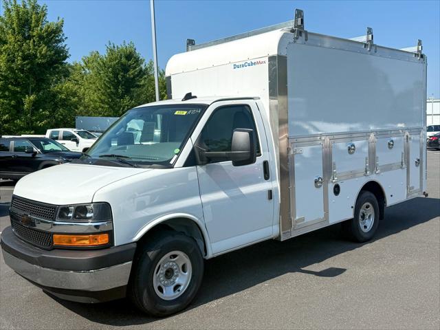 2025 Chevrolet Express Cutaway Work Van