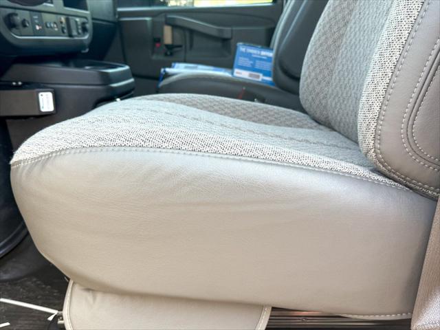 2025 Chevrolet Express Cutaway Work Van