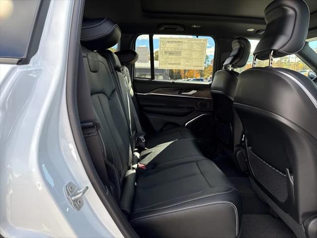 2025 Jeep Grand Cherokee Overland 4x4