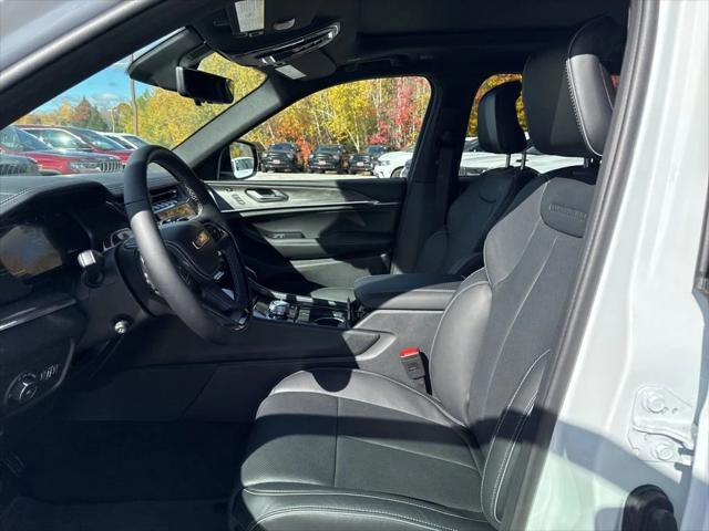 2025 Jeep Grand Cherokee Overland 4x4