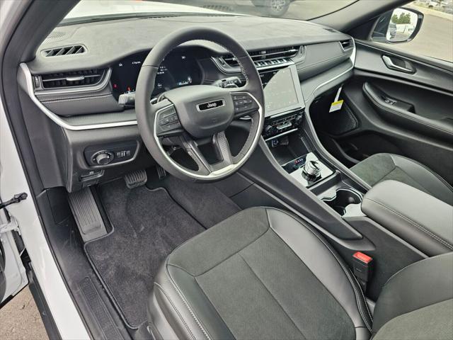 2025 Jeep Grand Cherokee GRAND CHEROKEE L ALTITUDE X 4X4 2025 Jeep Grand Cherokee GRAND CHEROKEE L ALTITUDE X 4X4