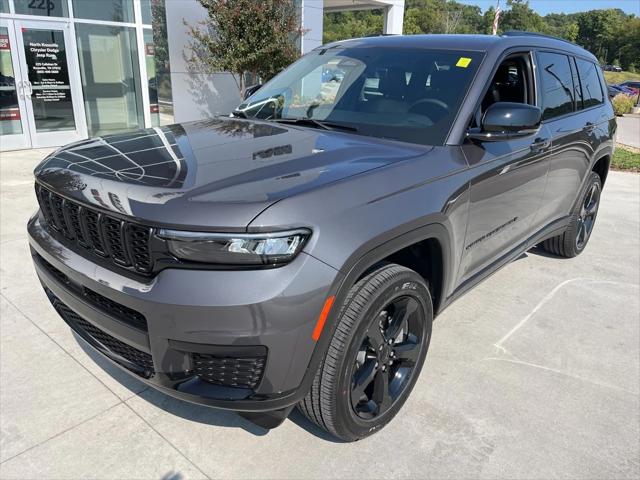 2025 Jeep Grand Cherokee GRAND CHEROKEE L ALTITUDE X 4X4