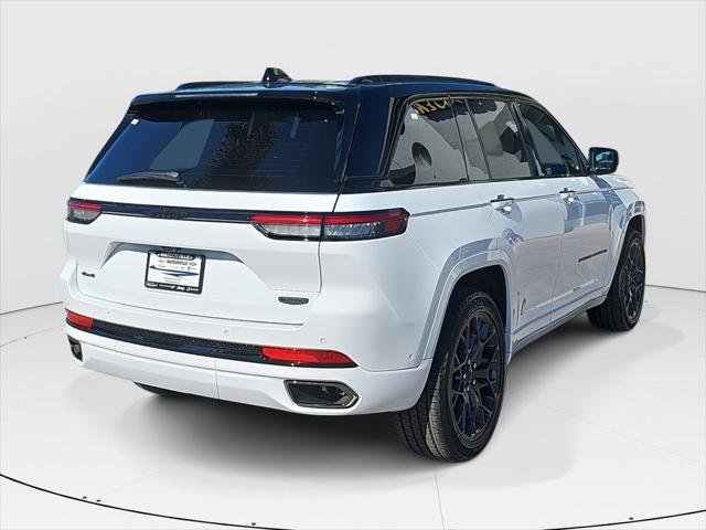 2025 Jeep Grand Cherokee GRAND CHEROKEE SUMMIT RESERVE 4X4