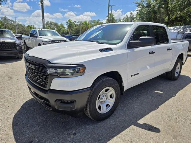 2025 RAM Ram 1500 RAM 1500 TRADESMAN CREW CAB 4X2 57 BOX