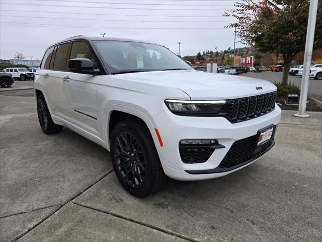 2025 Jeep Grand Cherokee GRAND CHEROKEE SUMMIT RESERVE 4X4
