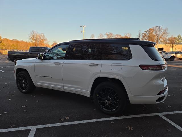 2025 Jeep Grand Cherokee GRAND CHEROKEE L SUMMIT 4X4 2025 Jeep Grand Cherokee GRAND CHEROKEE L SUMMIT 4X4