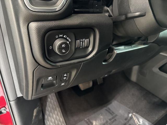 2026 Ram 1500 Laramie Crew Cab 4x4 5'7" Box