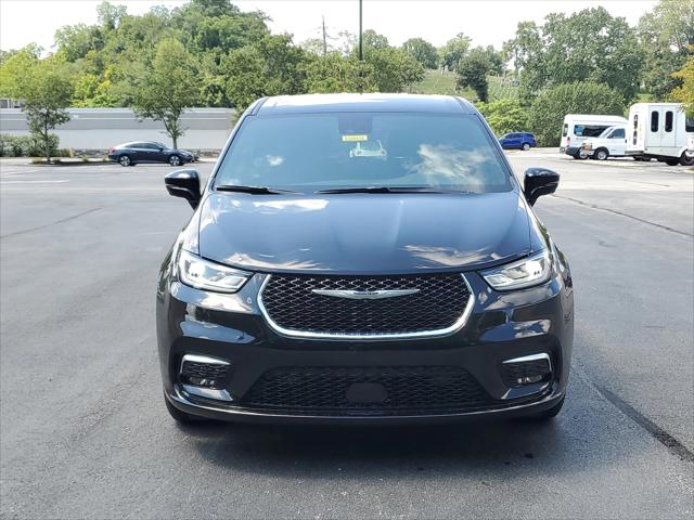 2026 Chrysler Pacifica Select 2026 Chrysler Pacifica Select