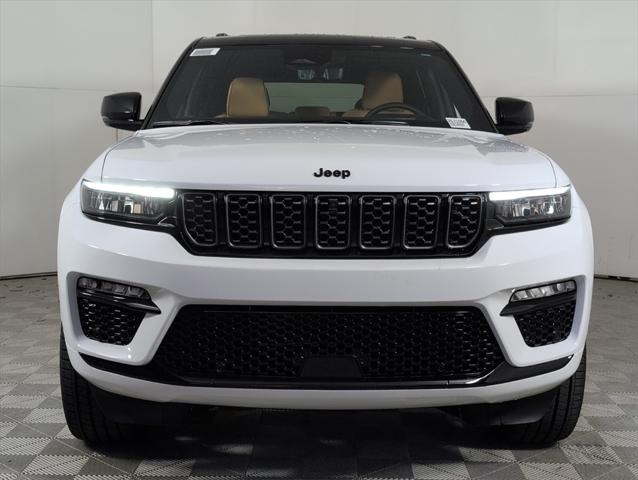 2025 Jeep Grand Cherokee GRAND CHEROKEE SUMMIT RESERVE 4X4