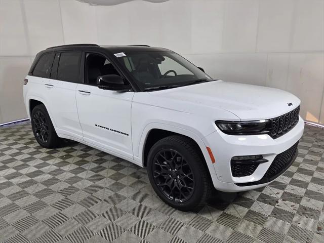 2025 Jeep Grand Cherokee GRAND CHEROKEE SUMMIT RESERVE 4X4