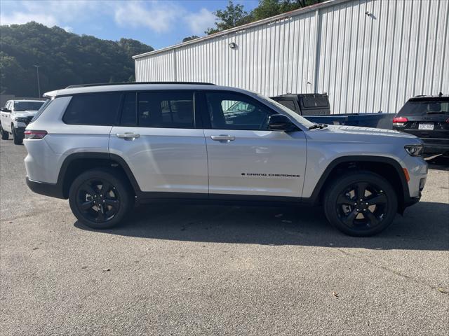 2025 Jeep Grand Cherokee GRAND CHEROKEE L ALTITUDE X 4X4 2025 Jeep Grand Cherokee GRAND CHEROKEE L ALTITUDE X 4X4