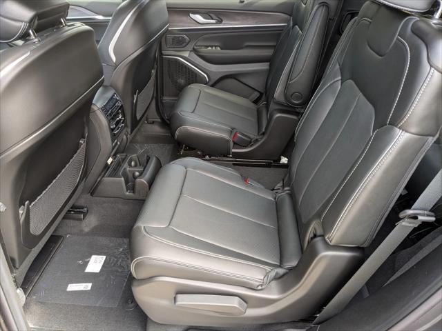 2025 Jeep Grand Cherokee Overland 4x4