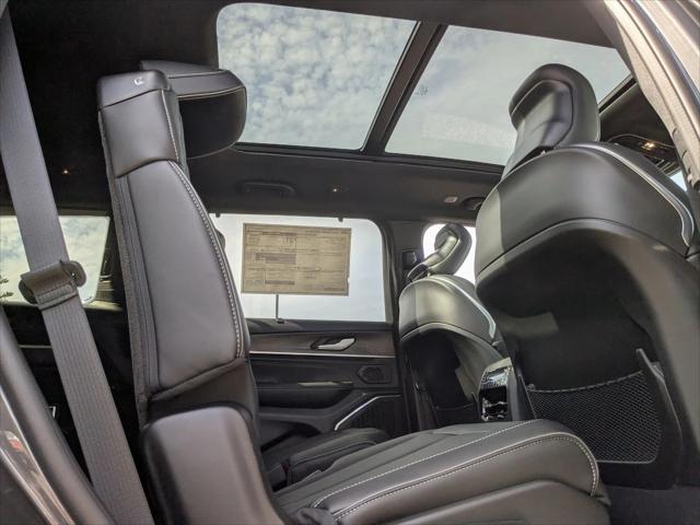 2025 Jeep Grand Cherokee Overland 4x4
