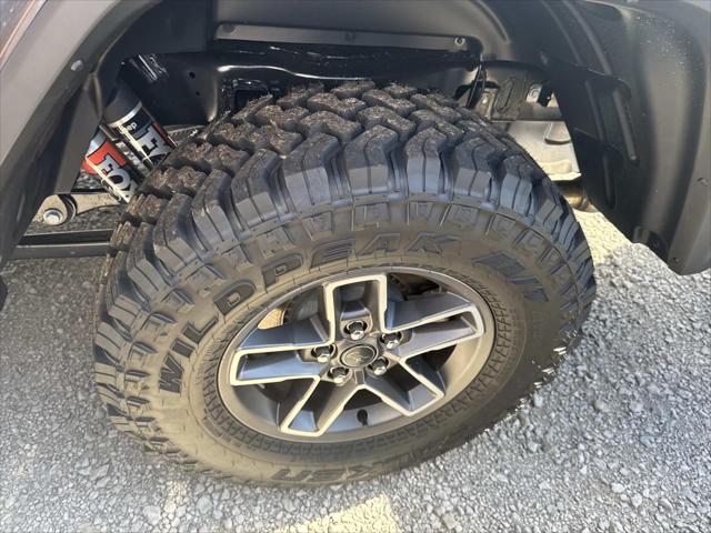 2025 Jeep Gladiator GLADIATOR MOJAVE 4X4