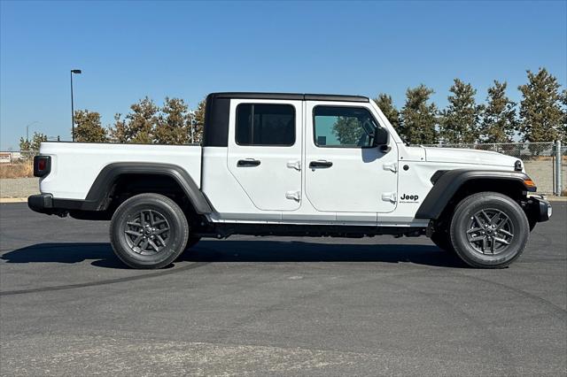 2025 Jeep Gladiator GLADIATOR SPORT S 4X4 2025 Jeep Gladiator GLADIATOR SPORT S 4X4