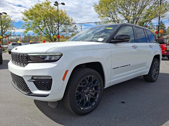 2025 Jeep Grand Cherokee GRAND CHEROKEE SUMMIT RESERVE 4X4