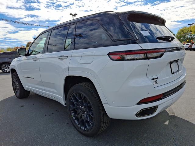 2025 Jeep Grand Cherokee GRAND CHEROKEE SUMMIT RESERVE 4X4