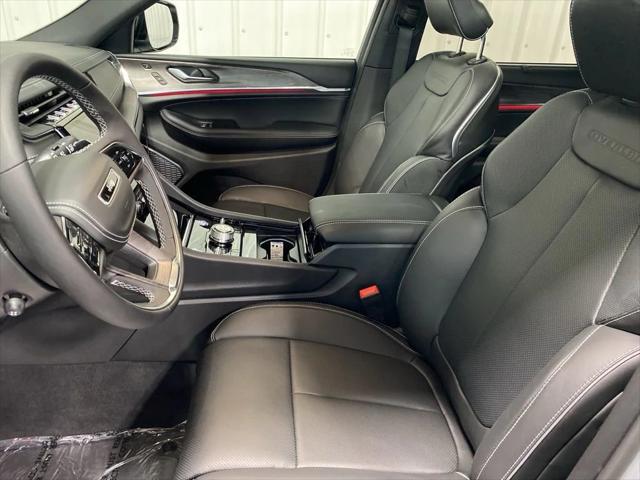 2025 Jeep Grand Cherokee Overland 4x4
