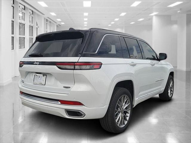 2025 Jeep Grand Cherokee GRAND CHEROKEE SUMMIT 4X4