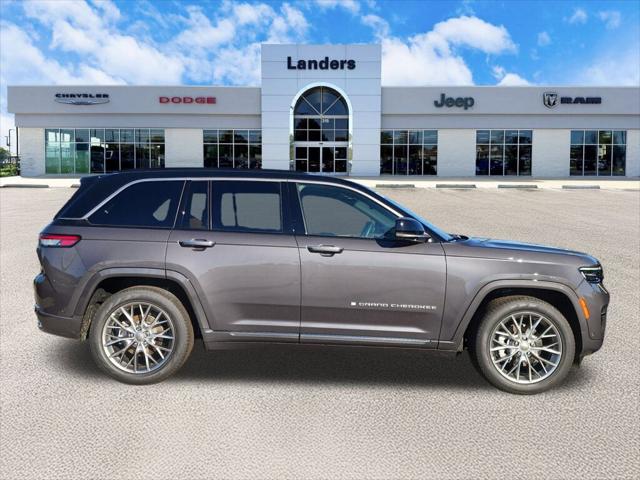 2025 Jeep Grand Cherokee GRAND CHEROKEE SUMMIT 4X4