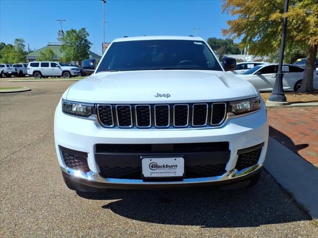 2025 Jeep Grand Cherokee GRAND CHEROKEE L LAREDO X 4X2