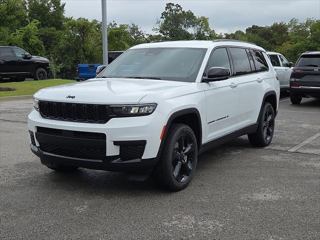 2025 Jeep Grand Cherokee GRAND CHEROKEE L ALTITUDE 4X4