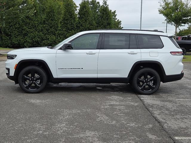2025 Jeep Grand Cherokee GRAND CHEROKEE L ALTITUDE 4X4